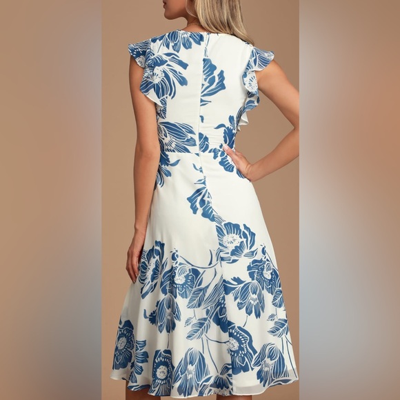 Lulus Bliss Seeker Blue and White Floral Print Ruffled Midi Dress NWT Medium - Picture 15 of 16